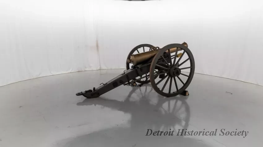 Cannon - Dhs_2008_004_013_arceye_spin_035